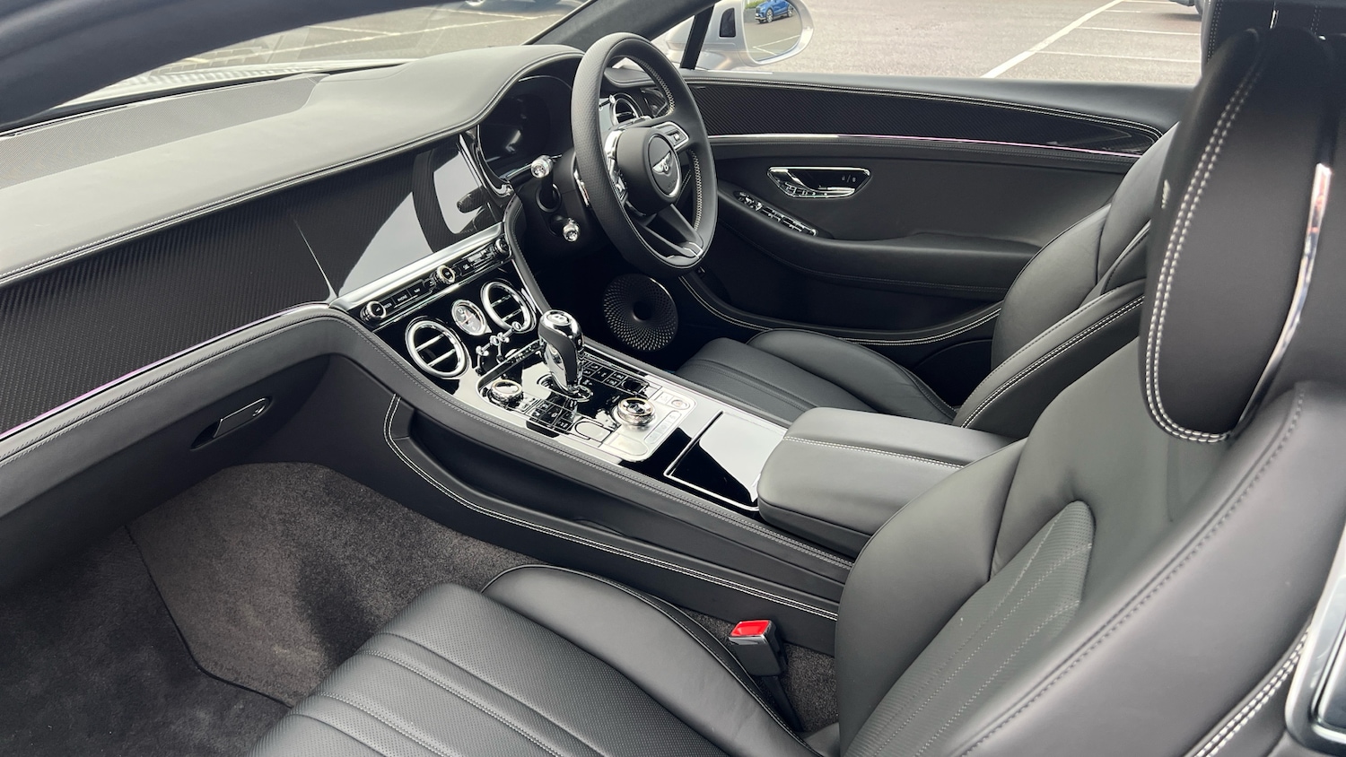 Used Bentley Continental 2025 for sale - 76770153: Photo 2