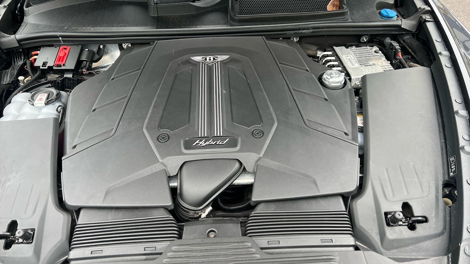 Used Bentley Bentayga 2023 for sale - 76134379: Photo 12