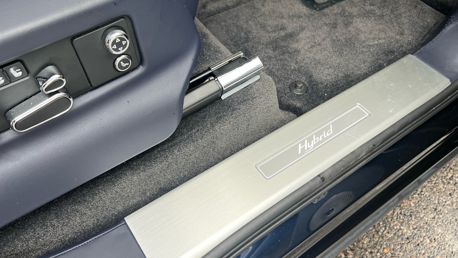 Used Bentley Bentayga 2023 for sale - 76134379: Photo 19