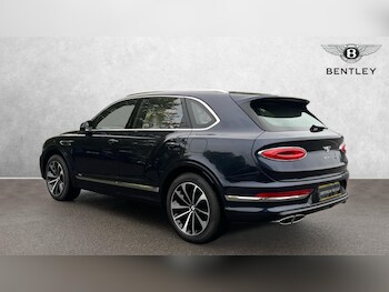 Used Bentley Bentayga 2023 for sale - 76134379: Photo