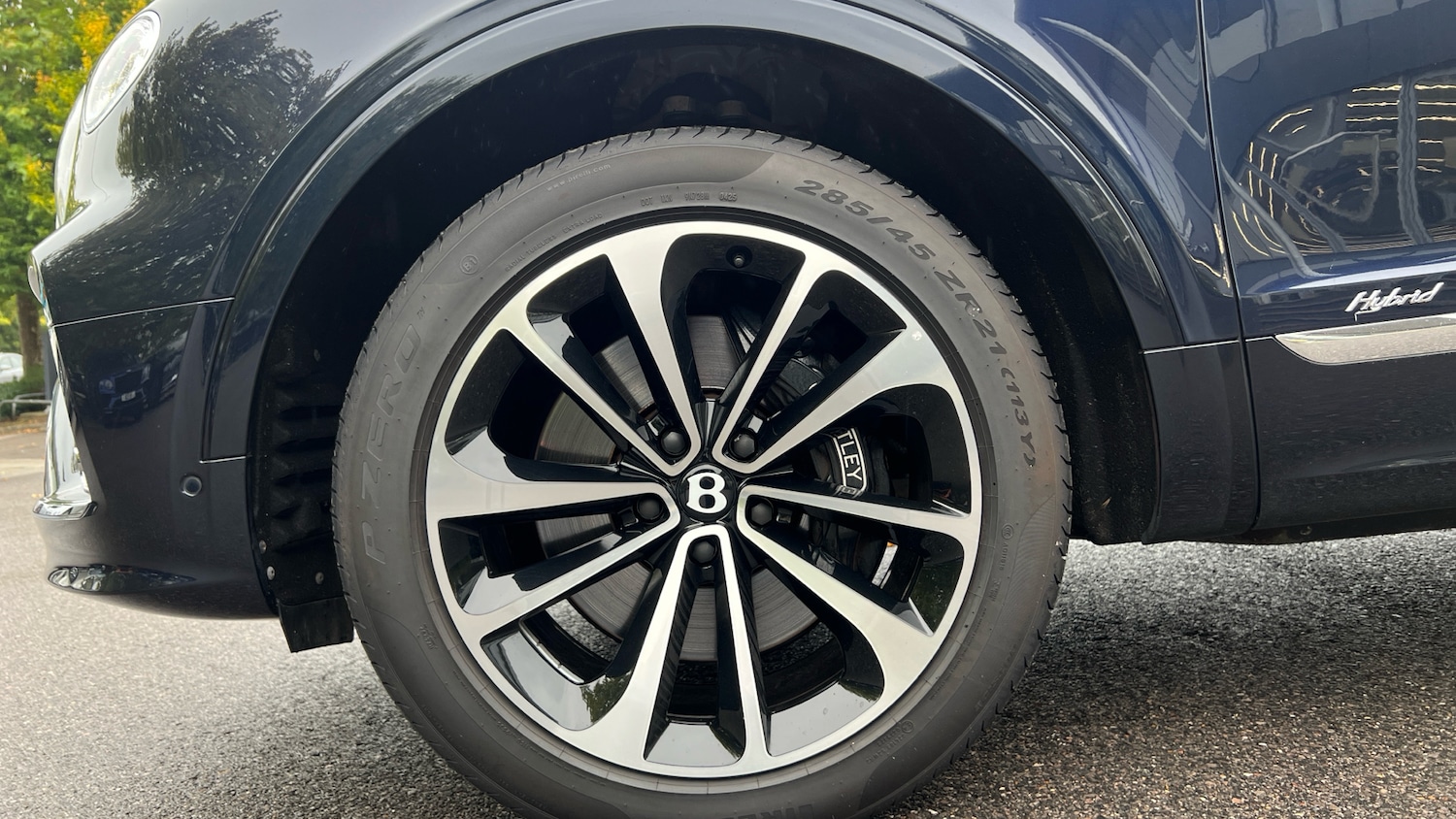 Used Bentley Bentayga 2023 for sale - 76134379: Photo 6