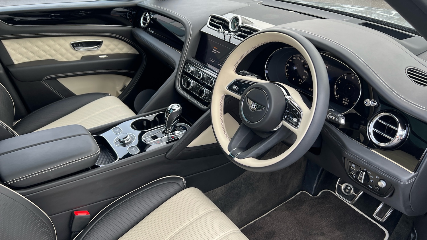 Used Bentley Bentayga for sale - 77264330: Photo 14