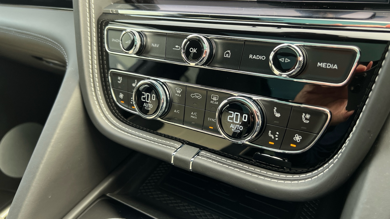 Used Bentley Bentayga for sale - 77264330: Photo 25