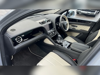 Used Bentley Bentayga 2022 for sale - 77264330: Photo