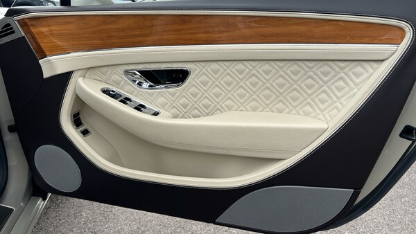 Used Bentley Continental 2020 for sale - 76134359: Photo 20