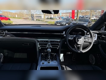 Used Bentley Flying Spur 2025 for sale - 79359620: Photo