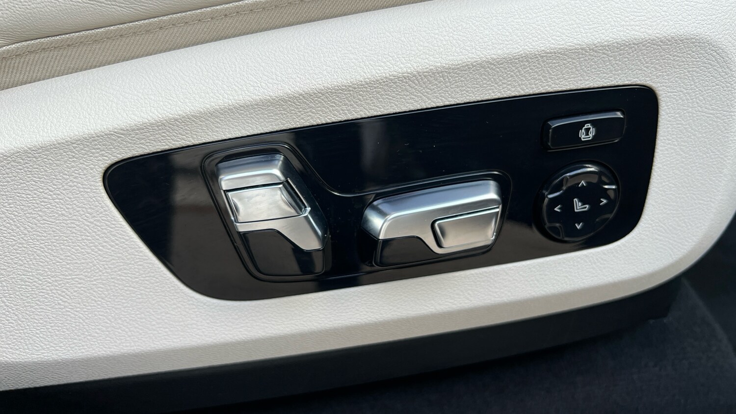 Used BMW X5 2023 for sale - 75925335: Photo 17