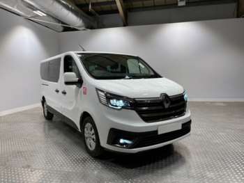 2024 - 30 L2H1 COMBI 4-Door