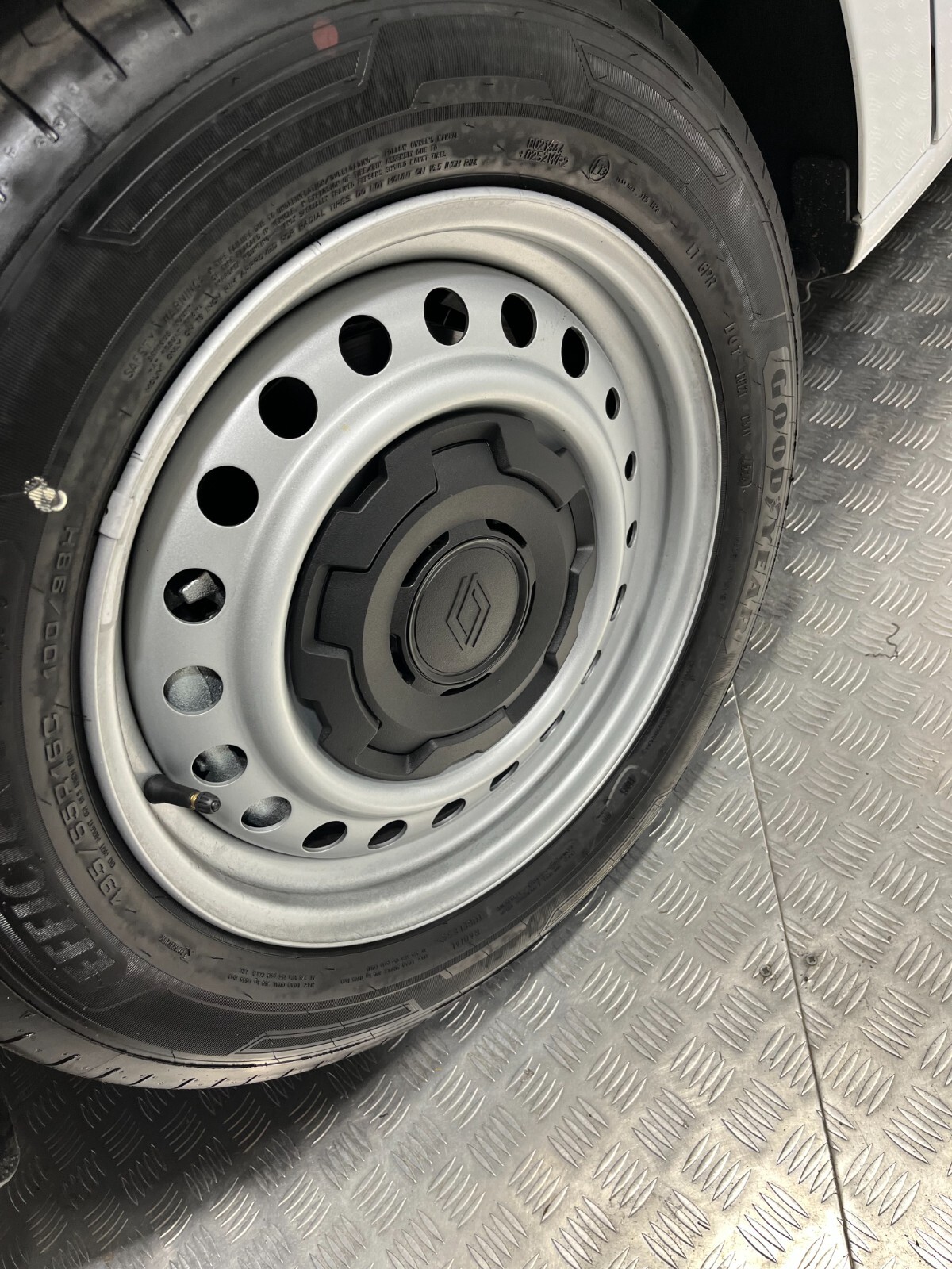 Used Renault Kangoo 2025 for sale - 77339362: Photo 10