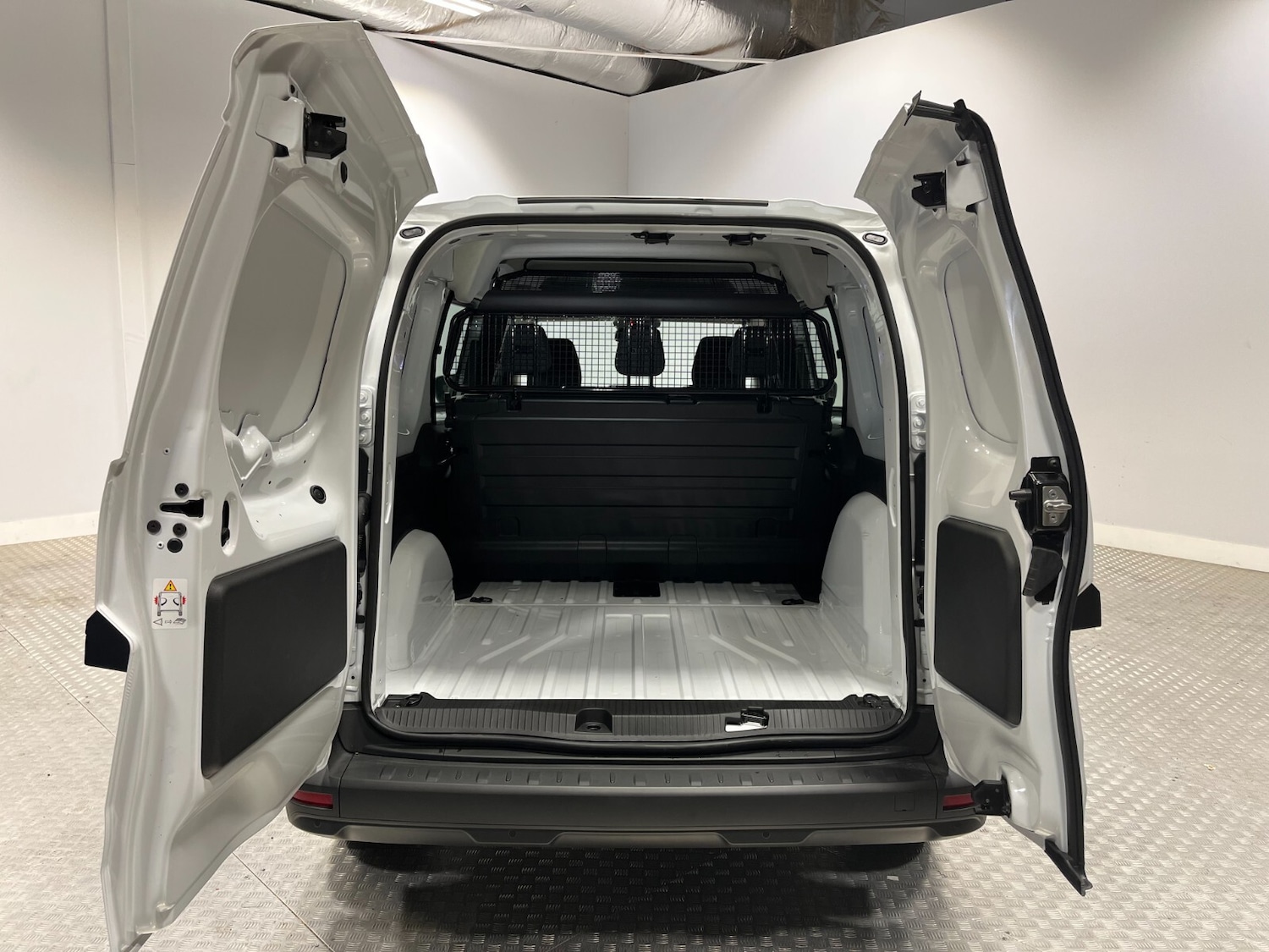 Used Renault Kangoo 2025 for sale - 77339362: Photo 9