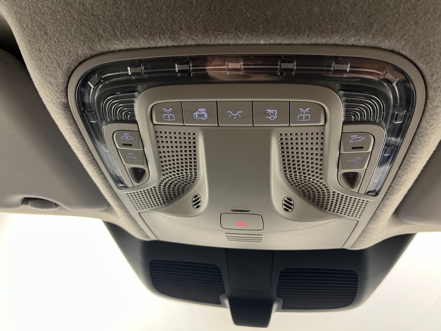 Used Mercedes-Benz Vito 2024 for sale - 76709608: Photo 8