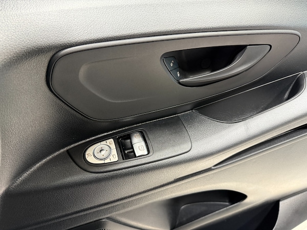 Used Mercedes-Benz Vito 2023 for sale - 75471019: Photo 15
