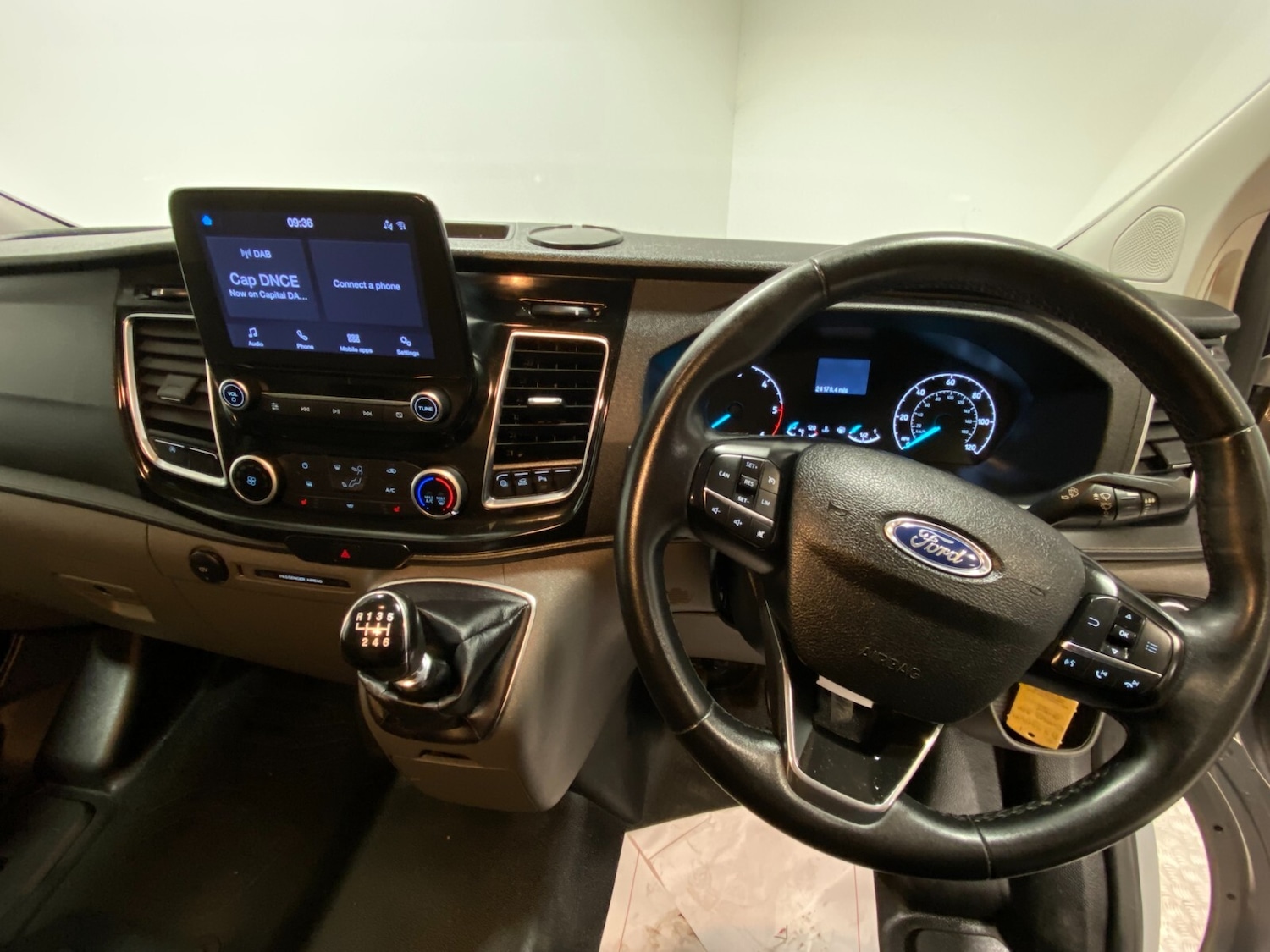 Used Ford Transit Custom 2023 for sale - 76788158: Photo 4