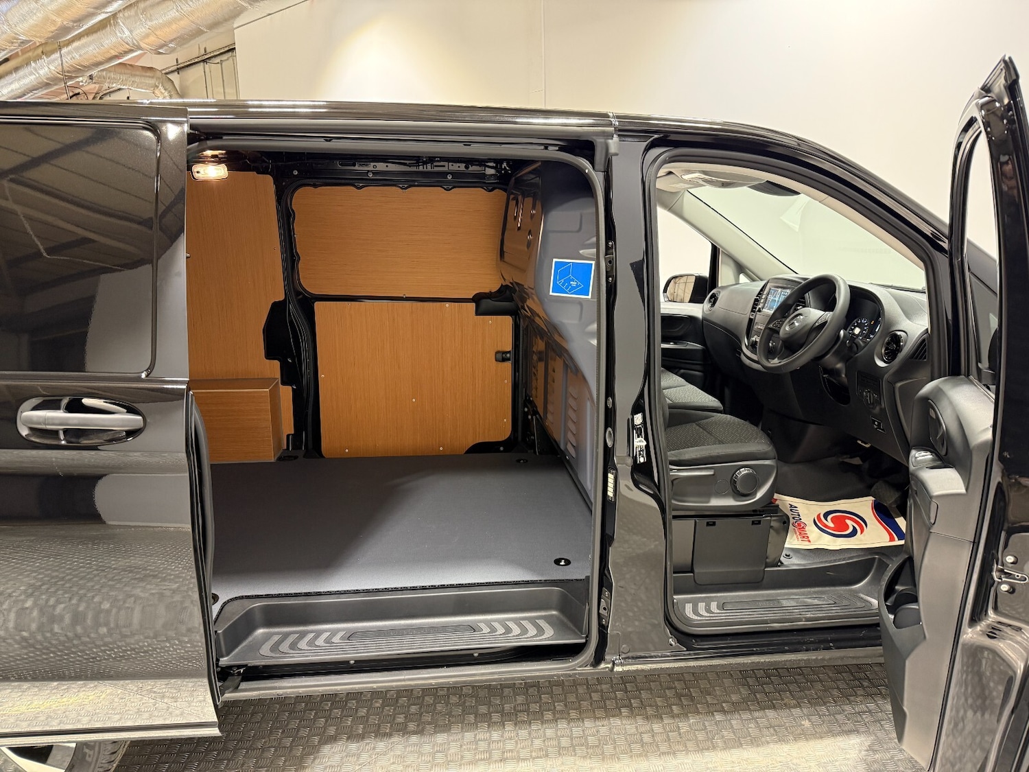 Used Mercedes-Benz Vito 2024 for sale - 77461734: Photo 4