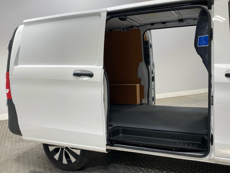 Used Mercedes-Benz Vito 2024 for sale - 77588442: Photo 12