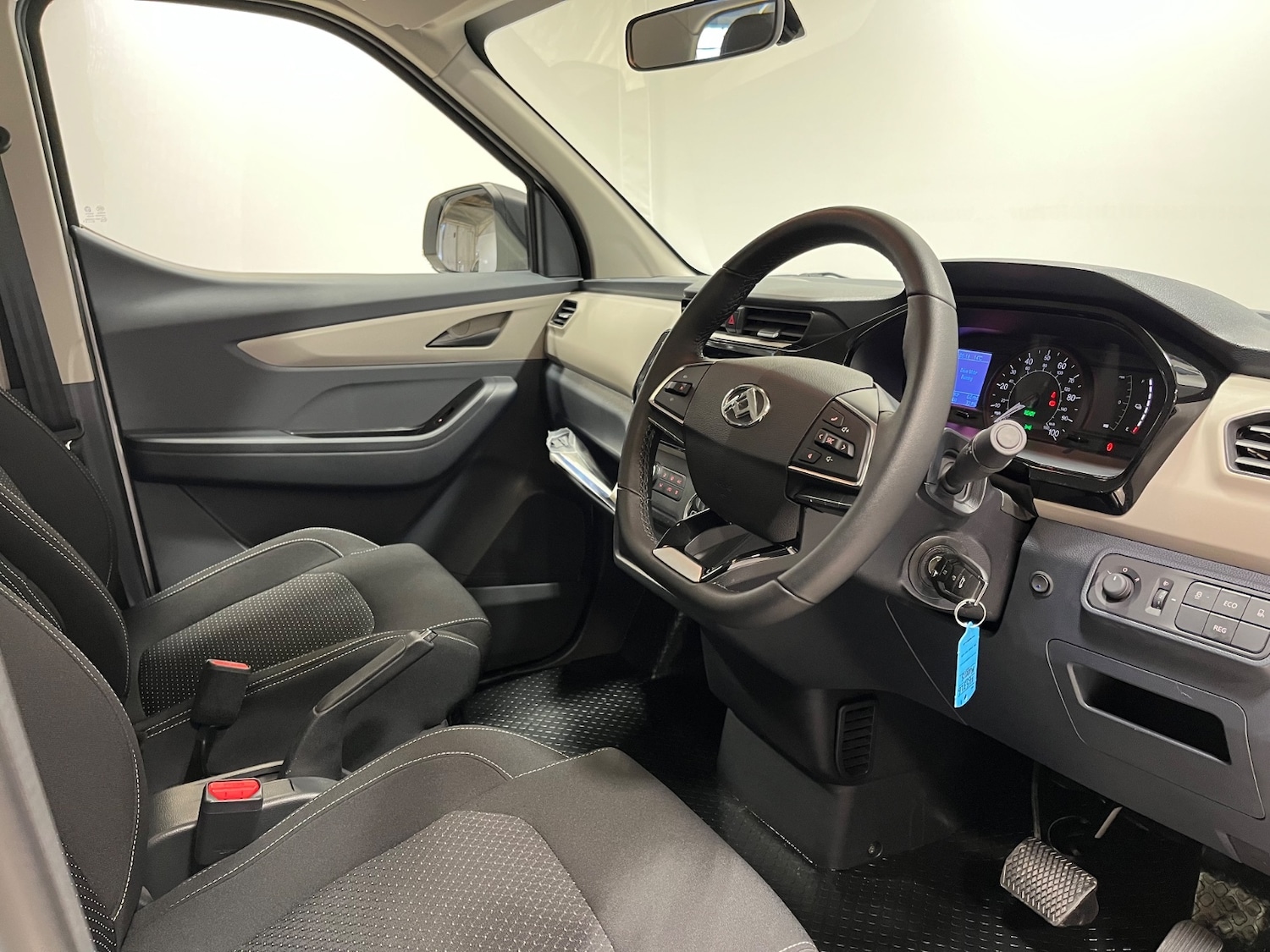 Used Maxus eDeliver 3 for sale - 76623041: Photo 2