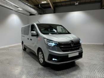 2024 - 30 L2H1 COMBI 4-Door