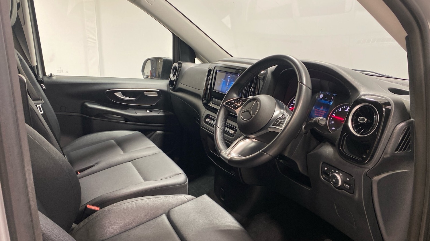 Used Mercedes-Benz Vito 2025 for sale - 77588450: Photo 5