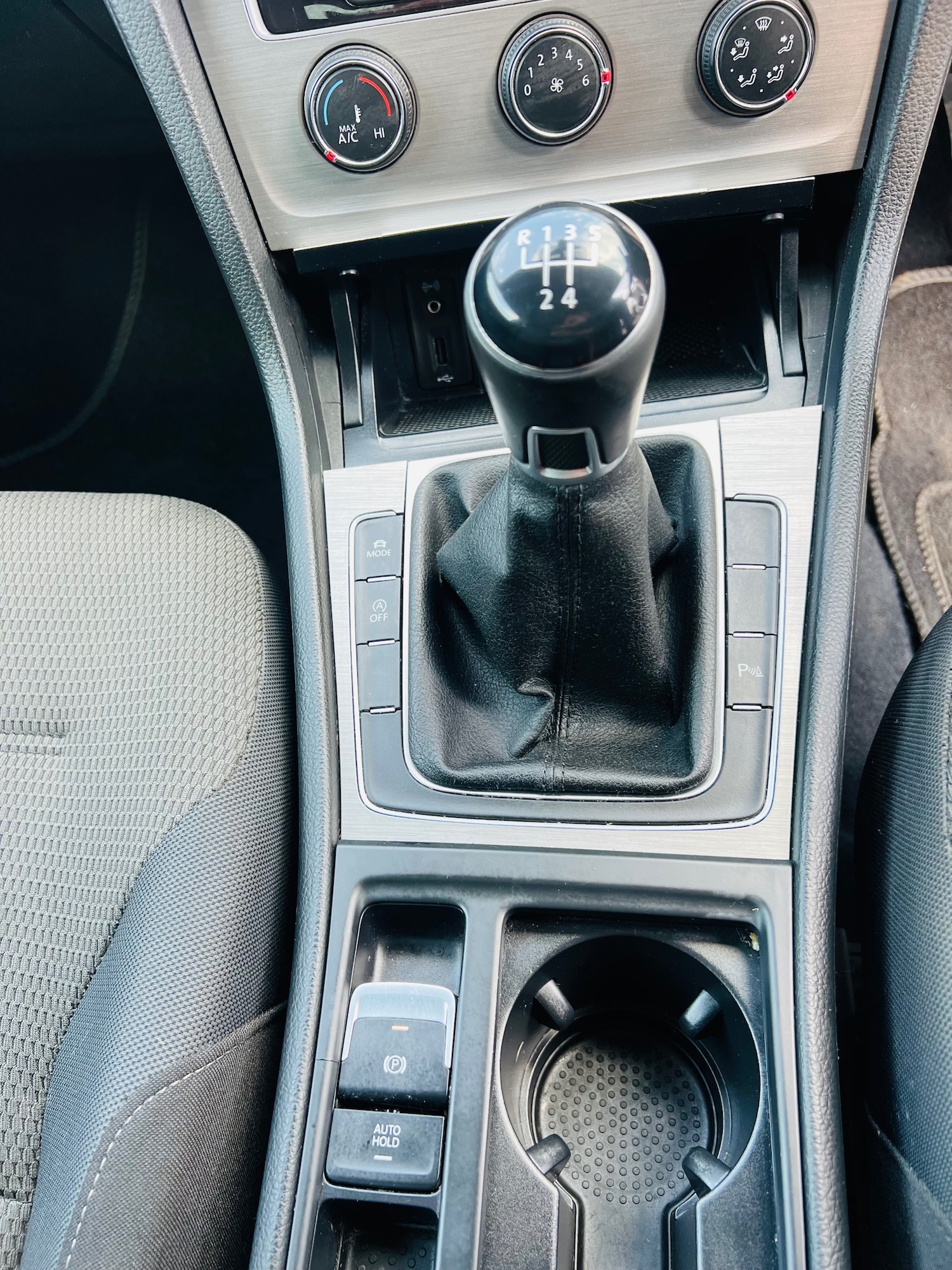 Used Volkswagen Golf 2016 for sale - 76251644: Photo 12