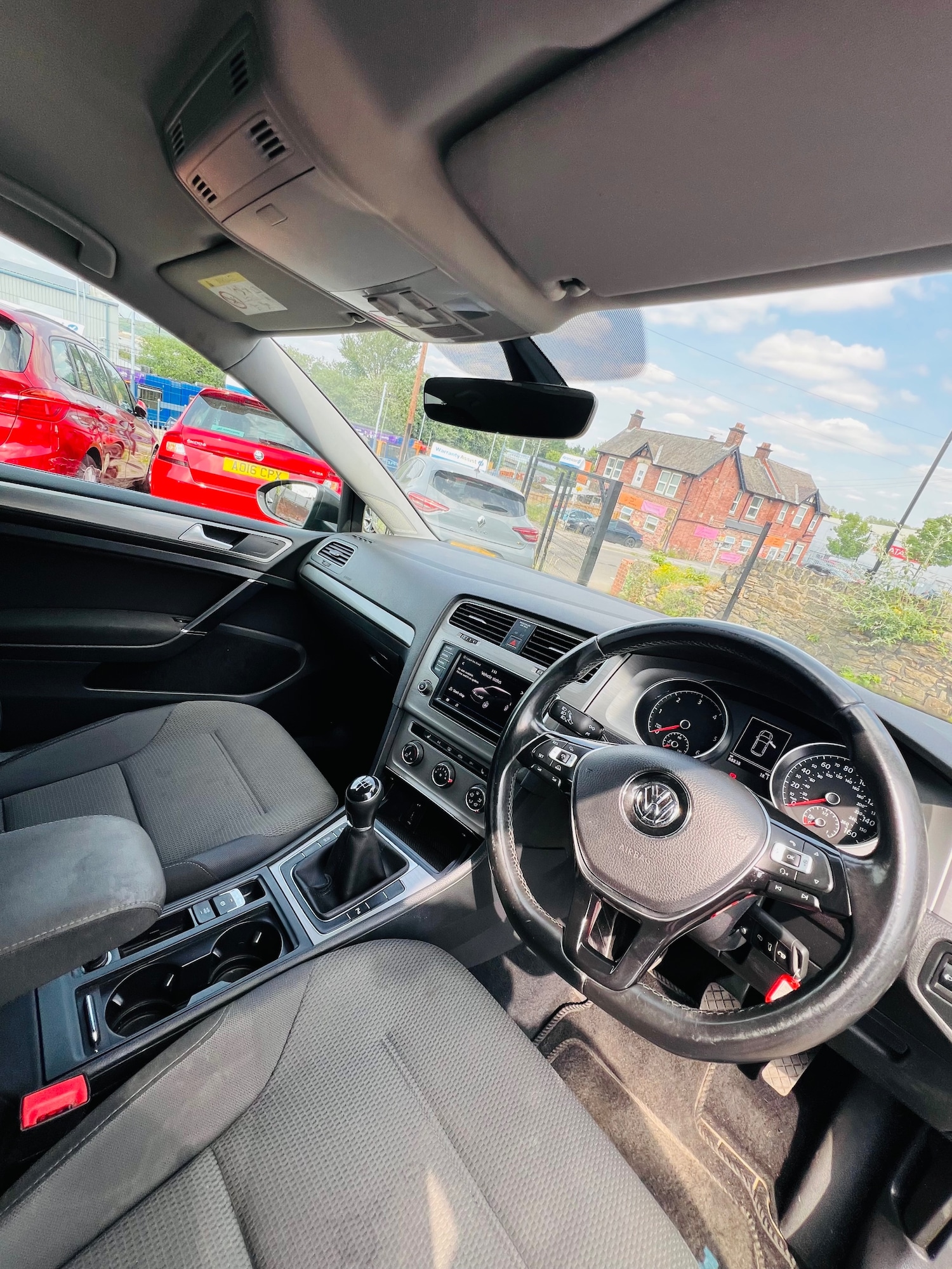 Used Volkswagen Golf 2016 for sale - 76251644: Photo 9