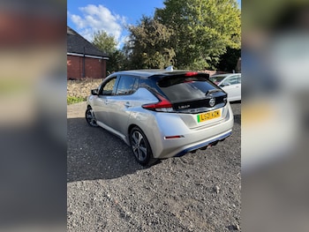 Used Nissan Leaf 2021 for sale - 76093804: Photo 4
