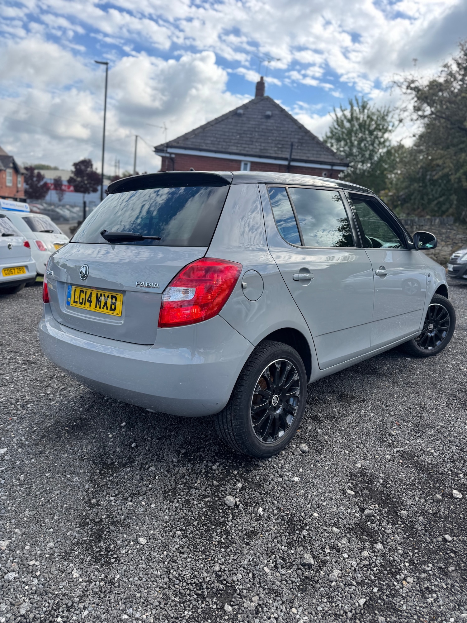 Used Skoda Fabia 2014 for sale - 76097116: Photo 4