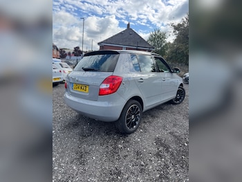 Used Skoda Fabia 2014 for sale - 76097116: Photo 4