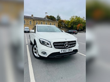 Mercedes-Benz - GLA