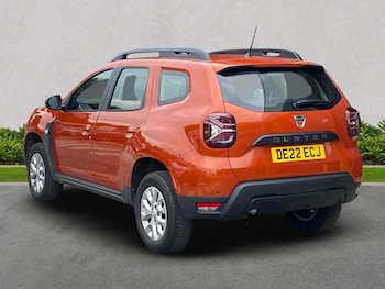 Used Dacia Duster 2022 for sale - 76159557: Photo 2