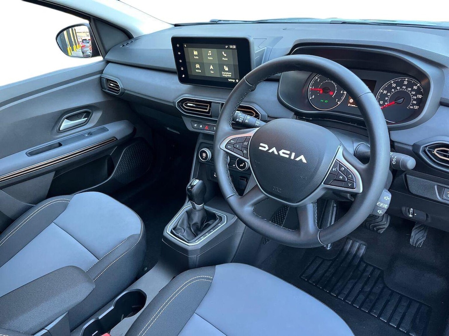 Used Dacia Sandero Stepway 2024 for sale - 76605581: Photo 15