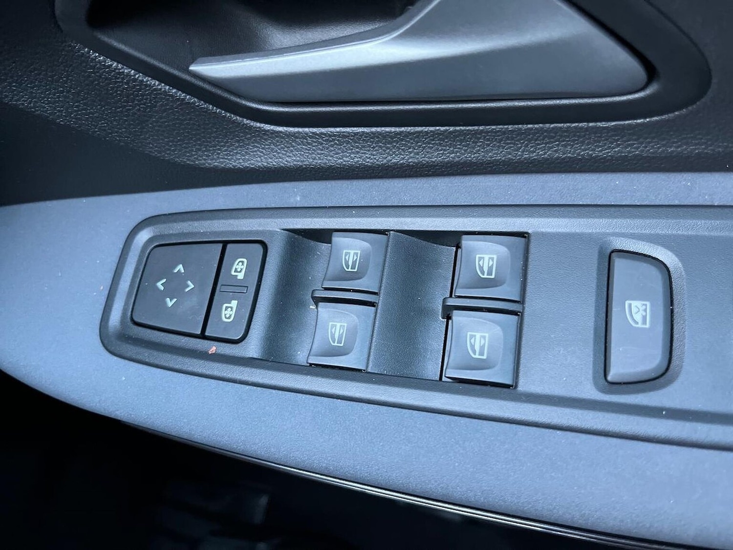 Used Dacia Sandero Stepway 2024 for sale - 76605581: Photo 21