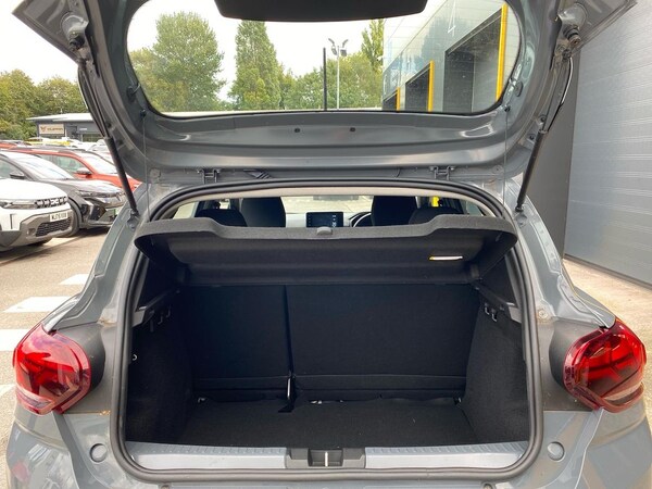 Used Dacia Sandero 2023 for sale - 76127171: Photo 17