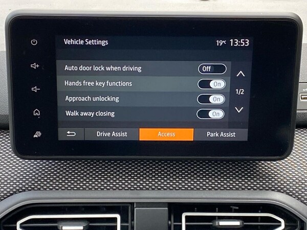 Used Dacia Sandero 2023 for sale - 76127171: Photo 25