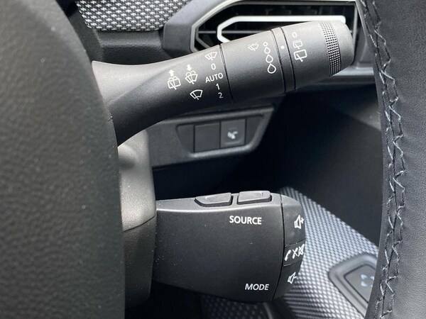 Used Dacia Sandero 2023 for sale - 76127171: Photo 29
