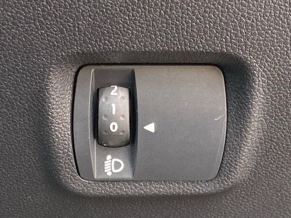 Used Dacia Sandero 2023 for sale - 76127171: Photo 44