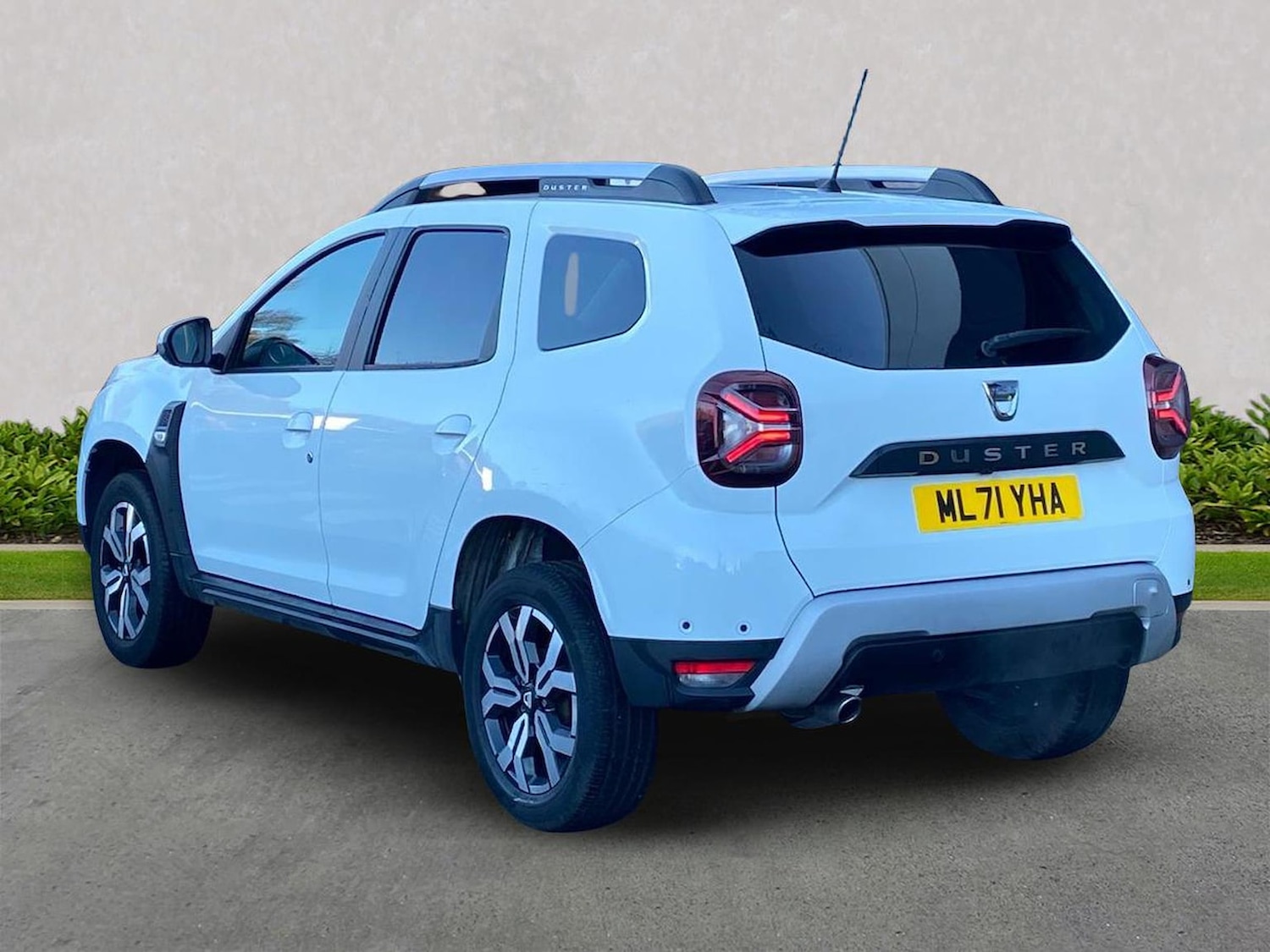 Used Dacia Duster 2021 for sale - 76778305: Photo 2