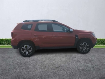 Used Dacia Duster 2022 for sale - 79143335: Photo