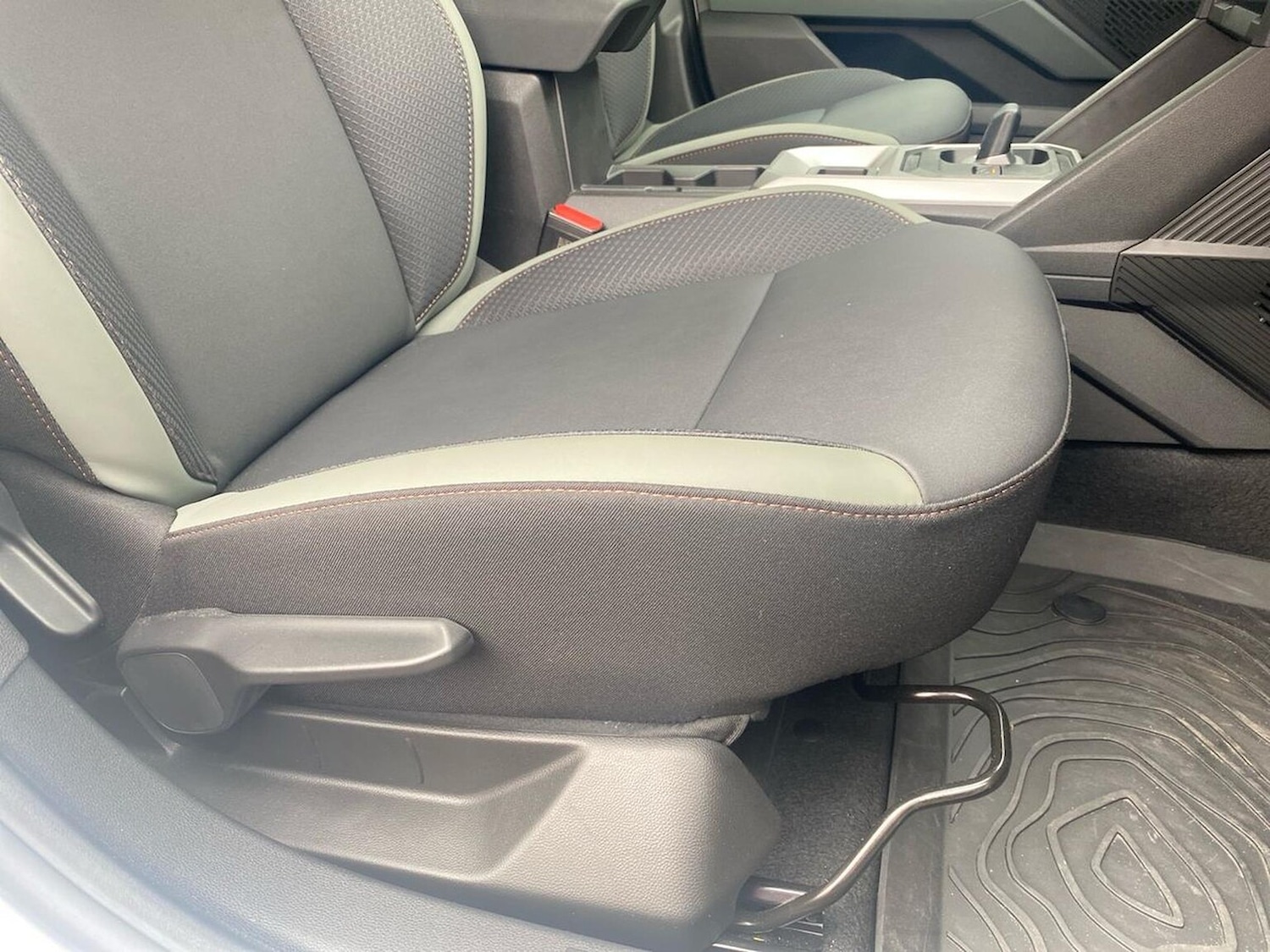 Used Dacia Duster 2025 for sale - 77707449: Photo 30