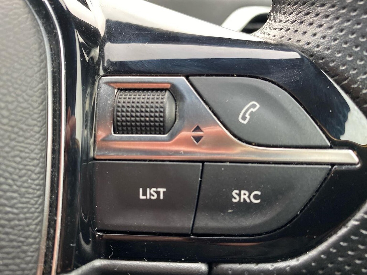 Used Peugeot 3008 2021 for sale - 76627981: Photo 26