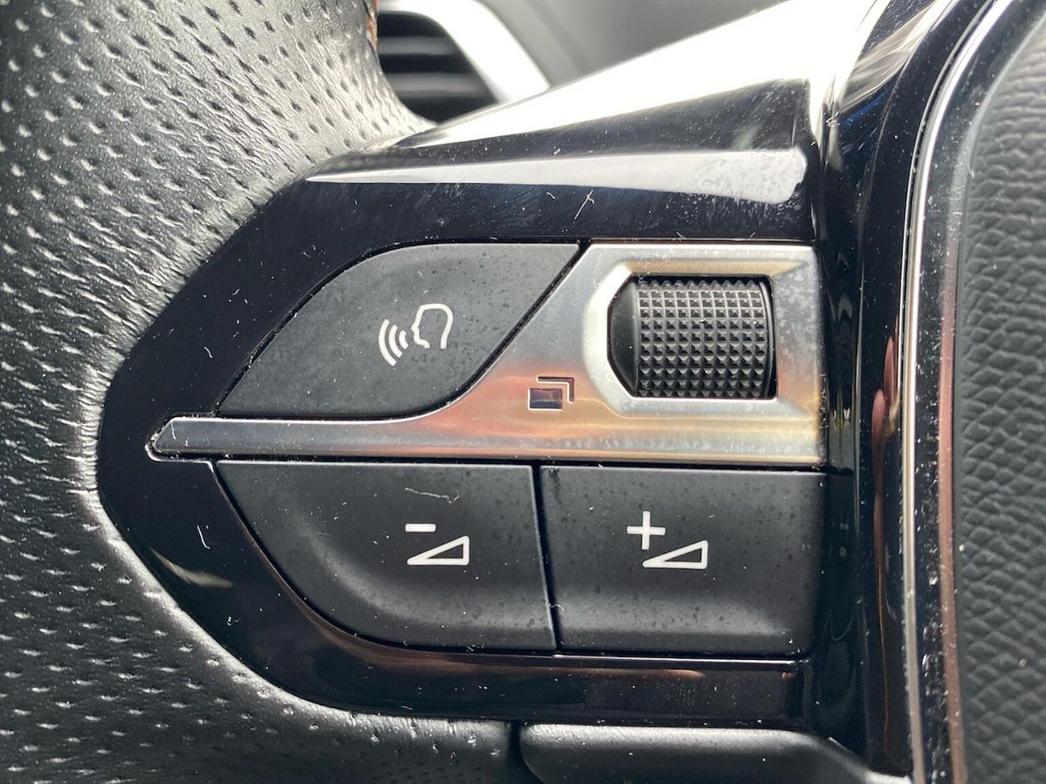 Used Peugeot 3008 2021 for sale - 76627981: Photo 27