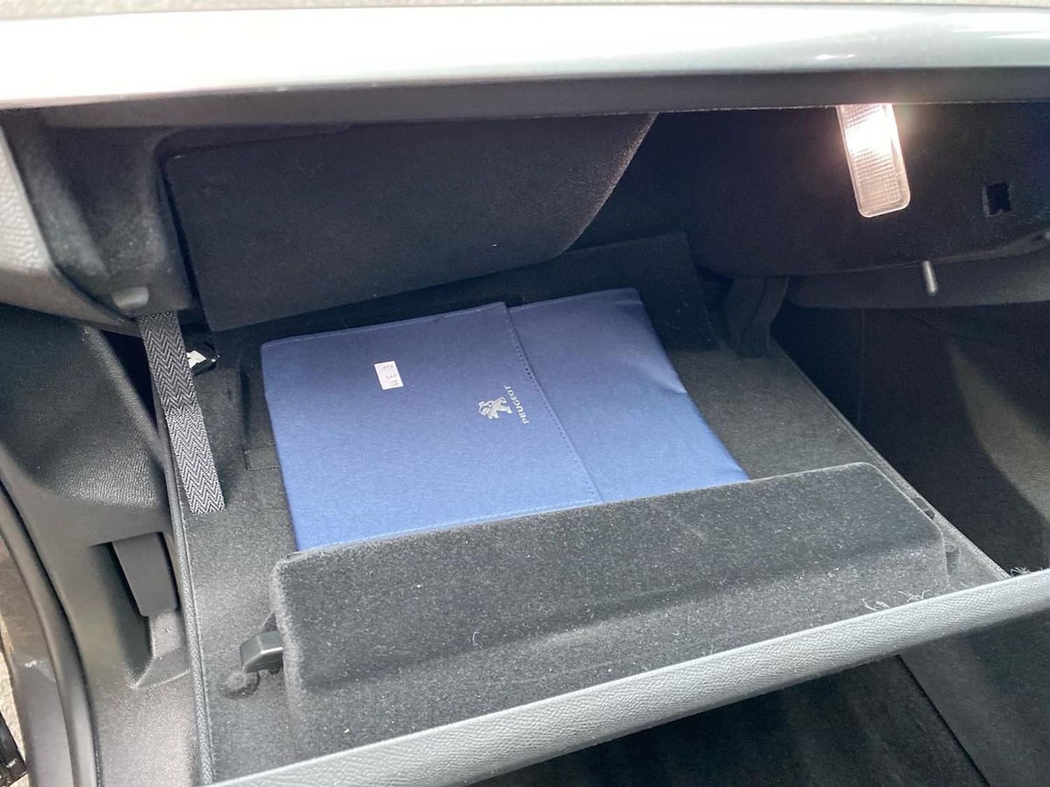 Used Peugeot 3008 2021 for sale - 76627981: Photo 39