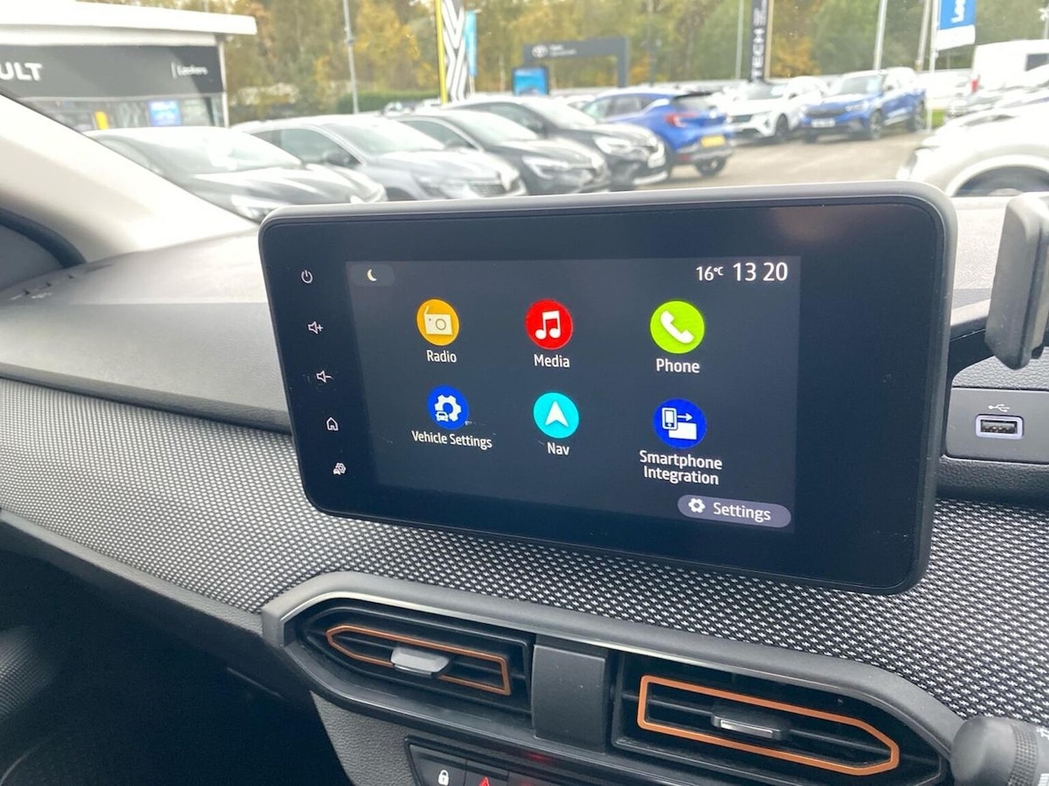 Used Dacia Sandero Stepway 2022 for sale - 76478176: Photo 11