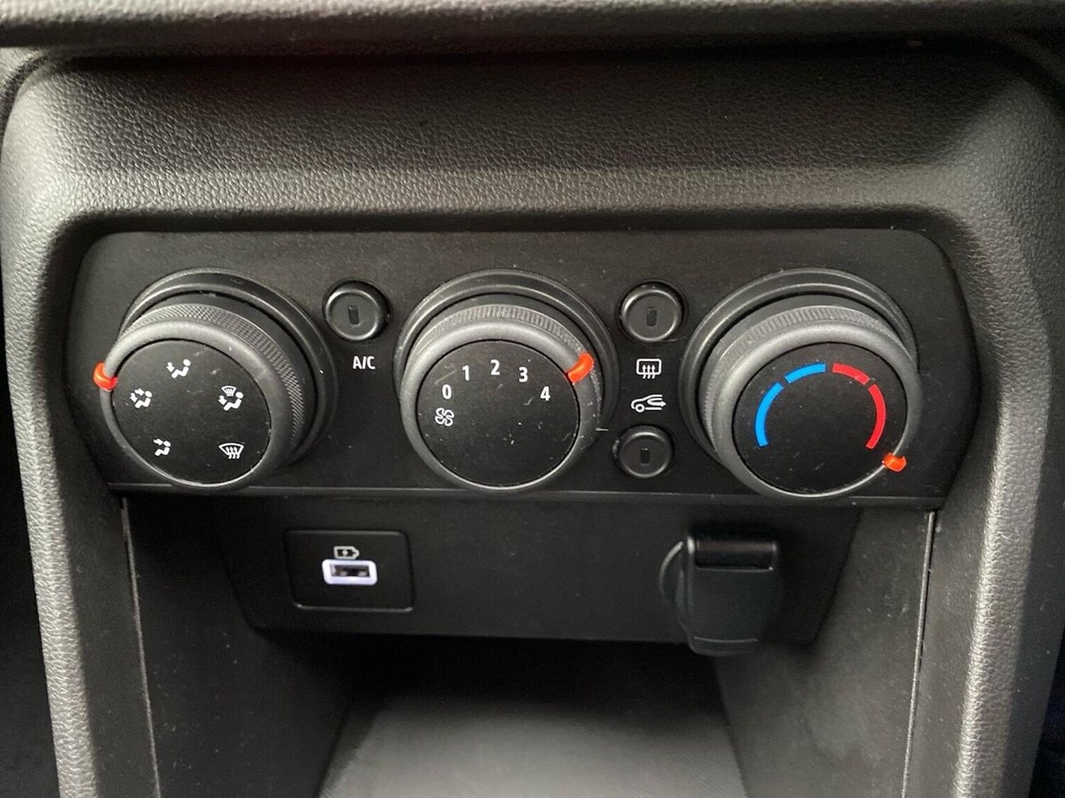 Used Dacia Sandero Stepway 2022 for sale - 76478176: Photo 12