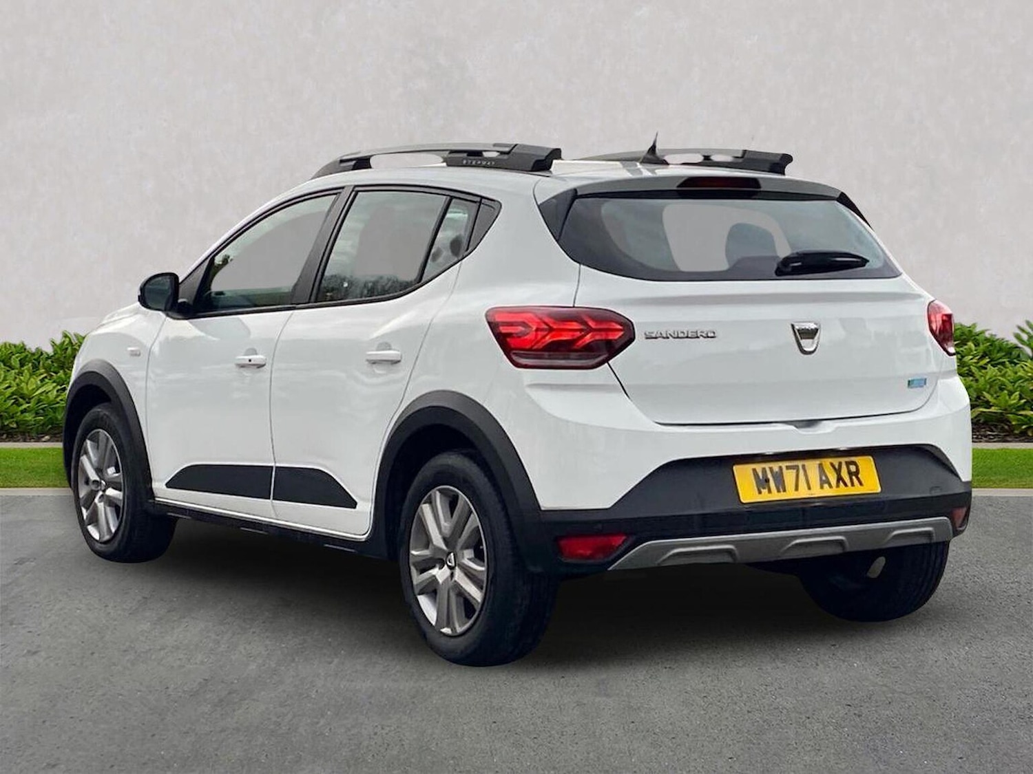 Used Dacia Sandero Stepway 2022 for sale - 76478176: Photo 2