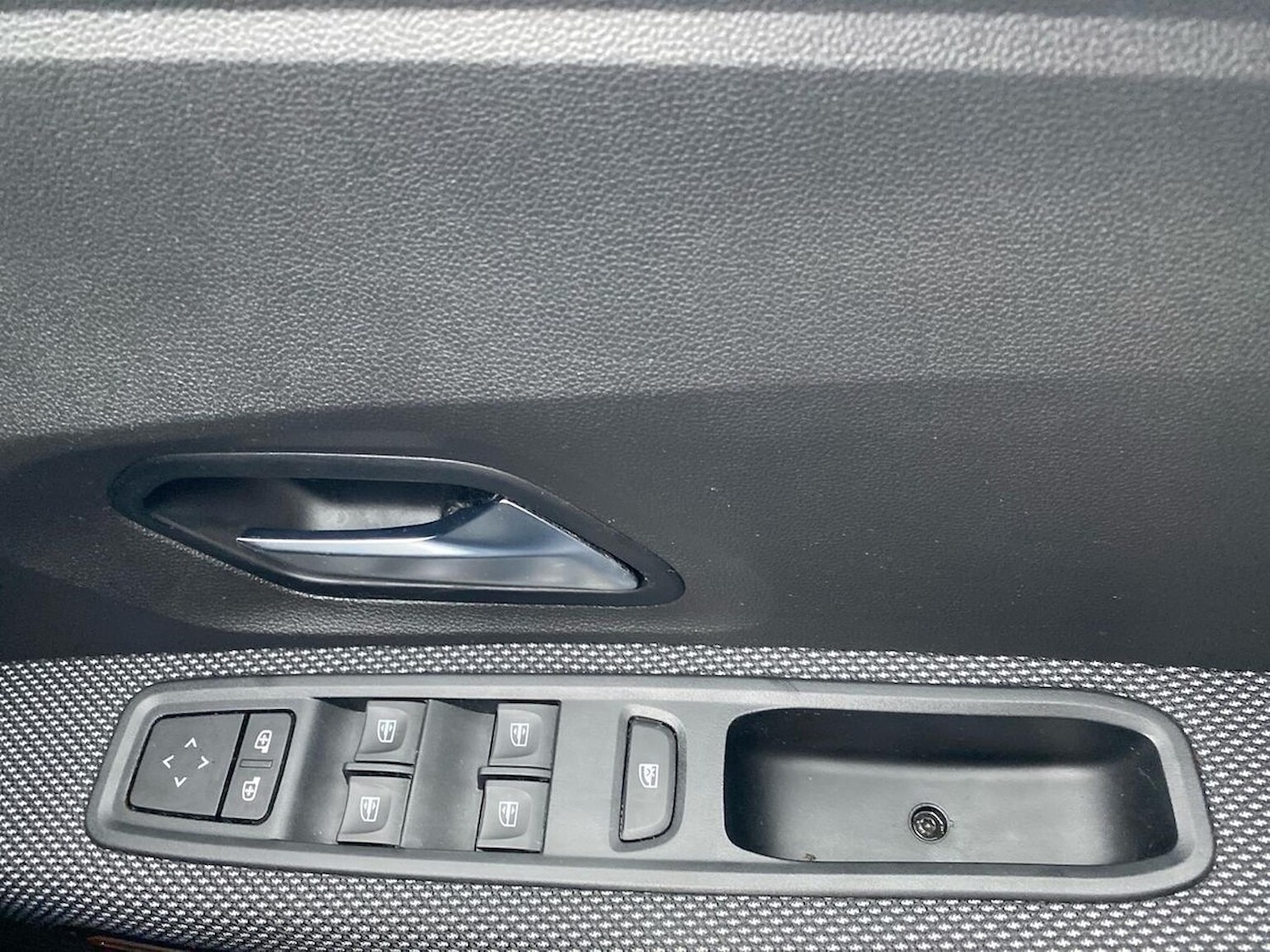 Used Dacia Sandero Stepway 2022 for sale - 76478176: Photo 21