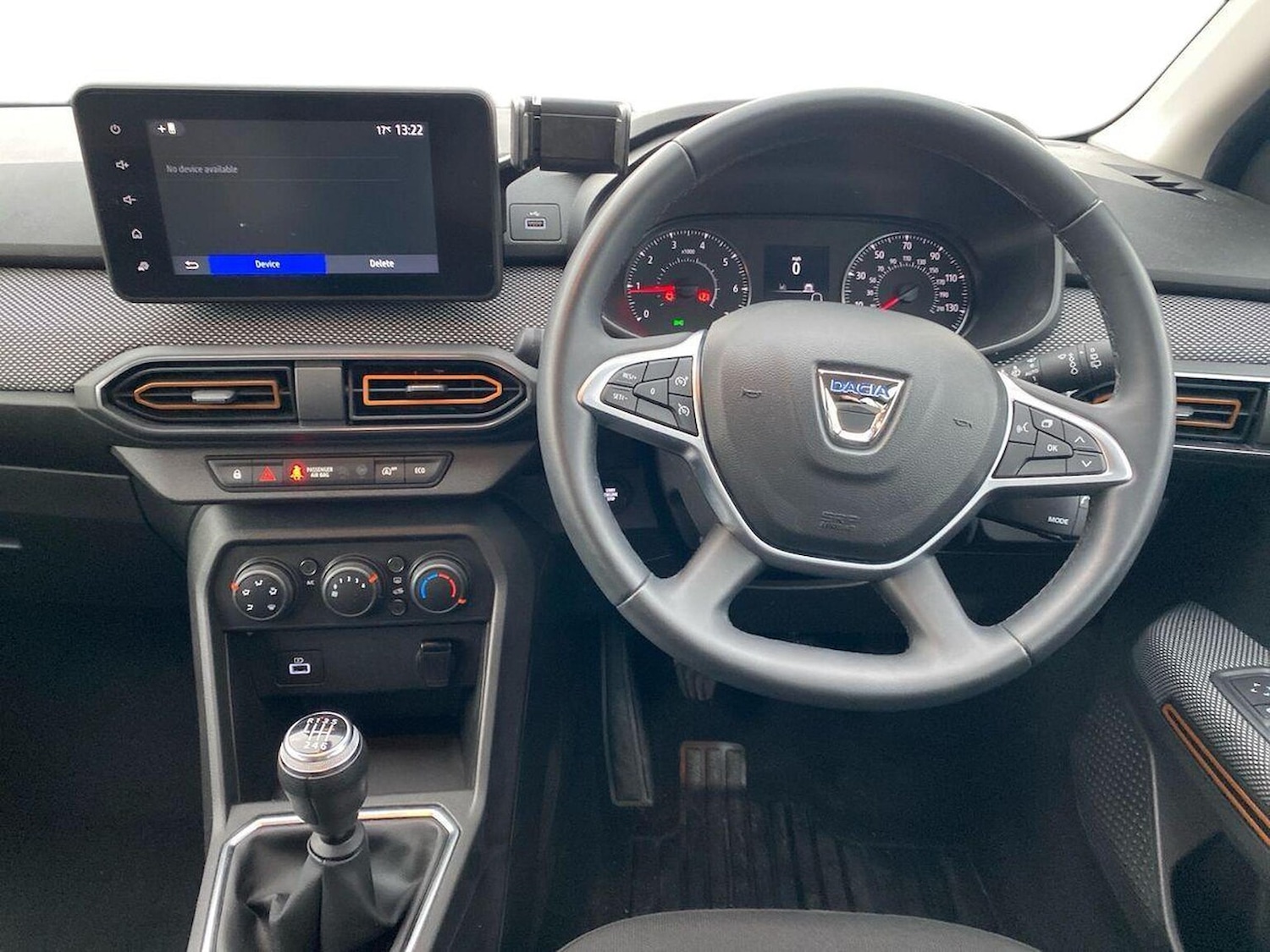 Used Dacia Sandero Stepway 2022 for sale - 76478176: Photo 9