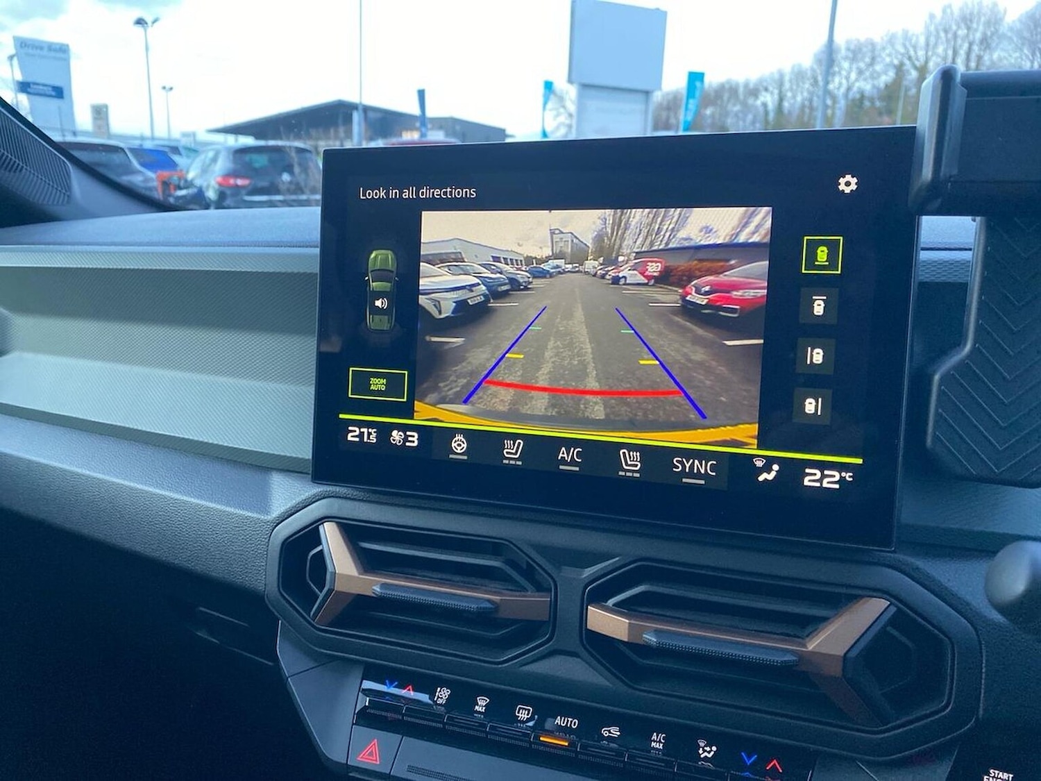 Used Dacia Bigster 2025 for sale - 77555302: Photo 23