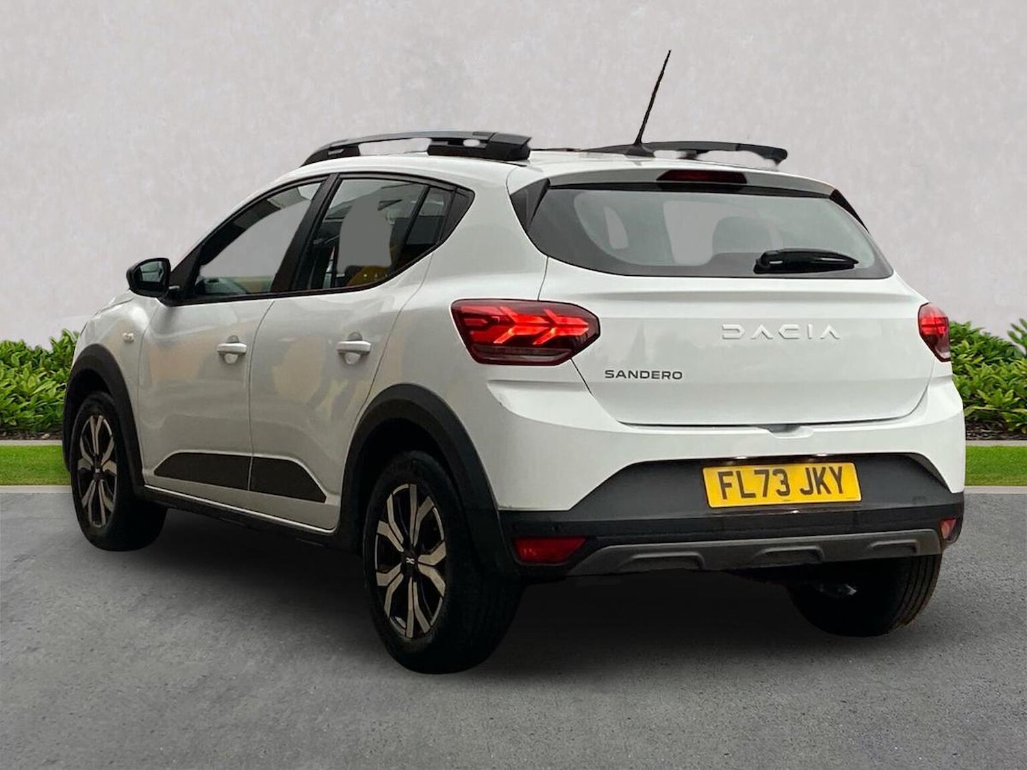 Used Dacia Sandero Stepway 2023 for sale - 76471001: Photo 2