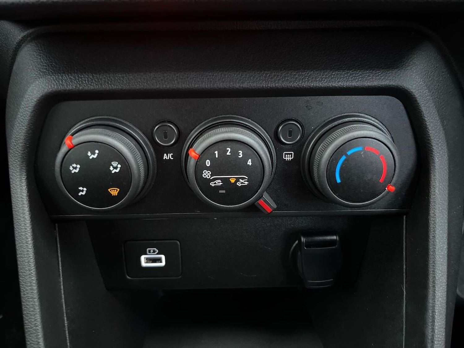 Used Dacia Sandero Stepway 2022 for sale - 76693455: Photo 12