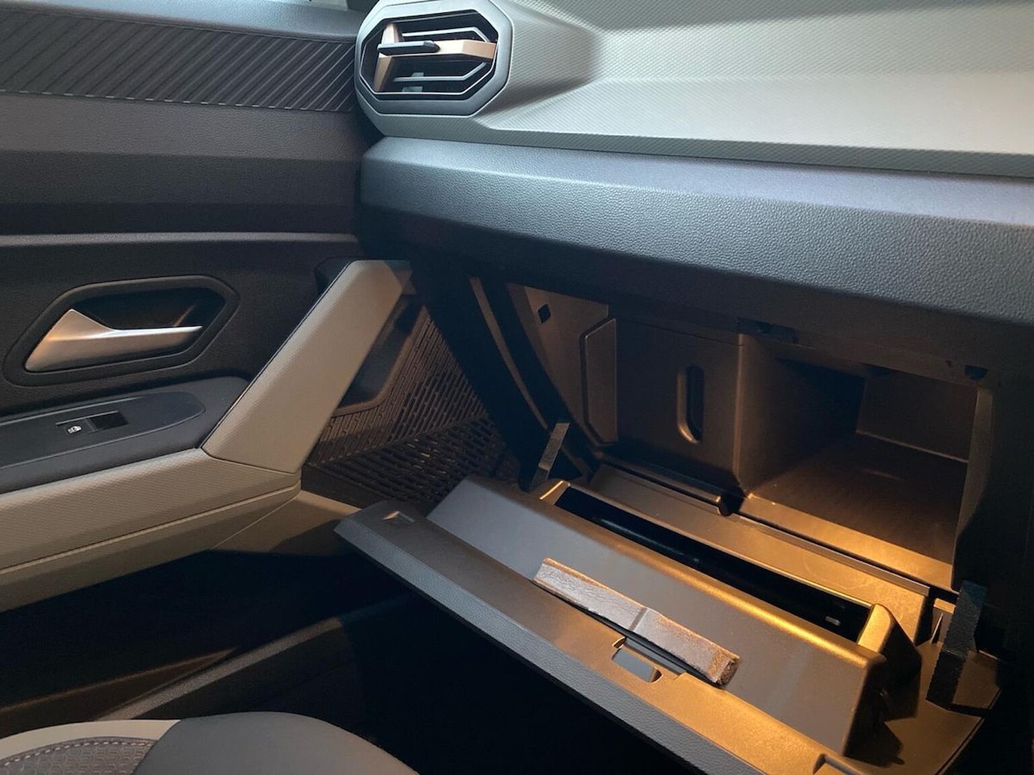 Used Dacia Duster 2025 for sale - 76968964: Photo 51